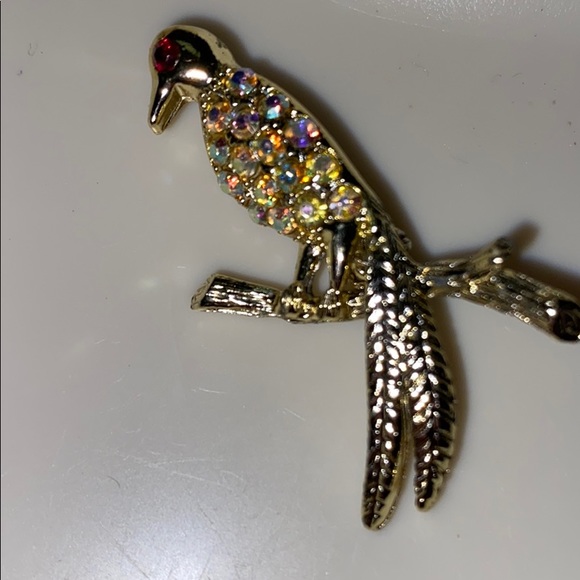 VINTAGE GOLD & Diamond brooch with real ruby eye - Picture 2 of 2